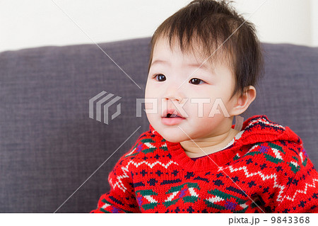 Baby portrait Baby portrait 9843368