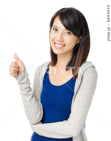 Asian woman praise with thumb up Asian woman praise with thumb up 9844043