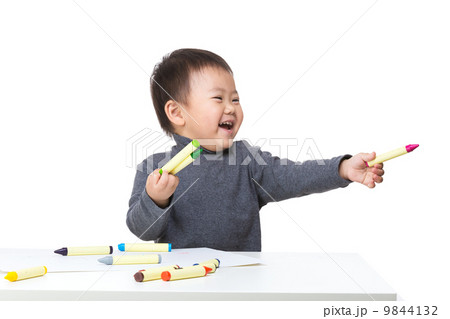 Litte boy excited for drawing 9844132