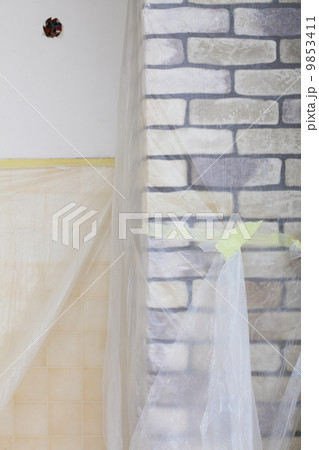 Renovation at home decorate wall clinker brick tile glue 9853411