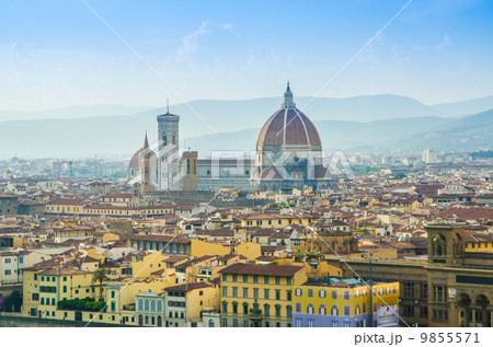 View of florence during the day 9855571