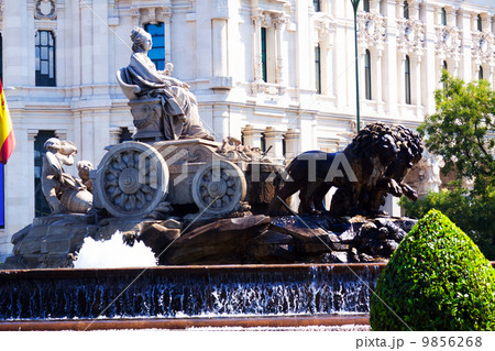 Cibeles Fountain at Plaza de Cibeles. Madrid 9856268