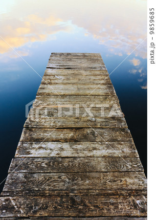 Old wooden pier 9859685