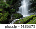 埼玉県秩父市大滝の不動滝 9860073