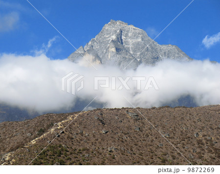 Mt Khumbila 5761m (Everest trekking)　クンビラ山 9872269