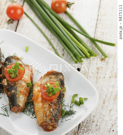Sardines In Tomato Sauce 9875111