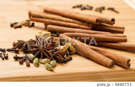 Dry multicolored spice closeup 9886753