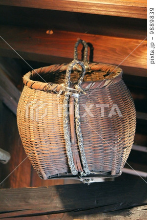 レトロな竹カゴ レトロな竹カゴ 9889839