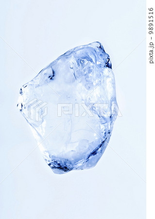 氷 9891516