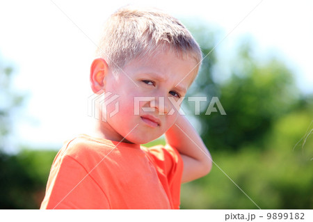 unhappy child expression unhappy child expression 9899182