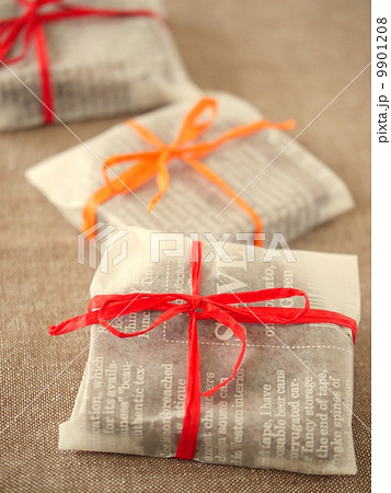 パウンドケーキ 個包装 (位置) パウンドケーキ 個包装 (位置) 9901208