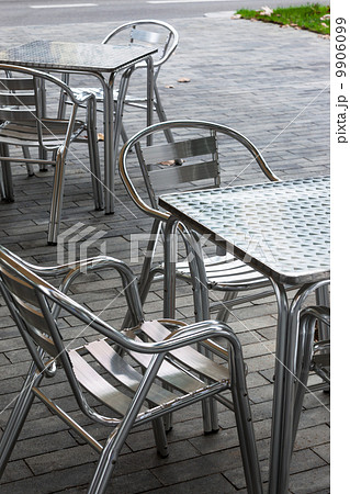 a cafe on the street 9906099