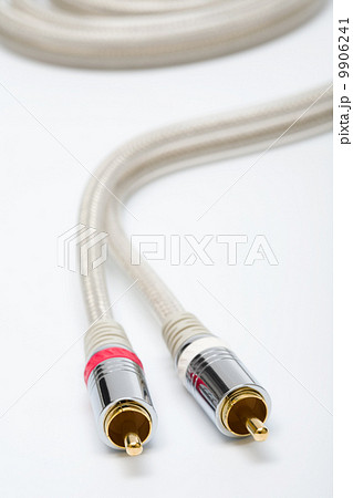 modern audio cable 9906241