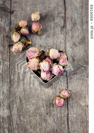 Buds of dried roses Buds of dried roses 9906568