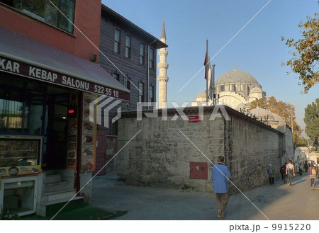 イスタンブールの回教寺院シュレイマニエ・ジャーミ外観 イスタンブールの回教寺院シュレイマニエ・ジャーミ外観 9915220