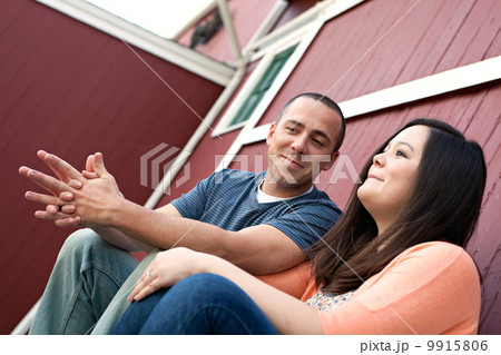 Couple Talking Together 9915806