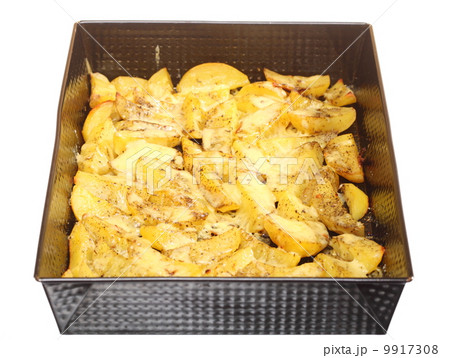 Roasted potatoes with spices and cheese Roasted potatoes with spices and cheese 9917308
