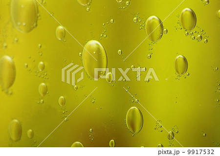 soap bubbles green liquid background 9917532