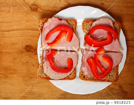 open sandwich with red paprika ham 9918325