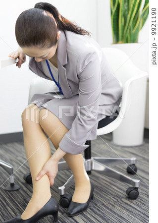 働くビジネスウーマン 9921190