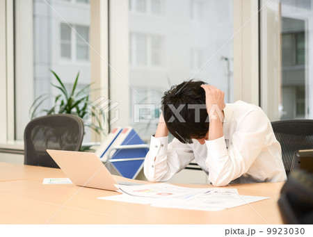 ビジネスマン 9923030