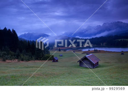hut on meadows by Geroldsee lake 9929569