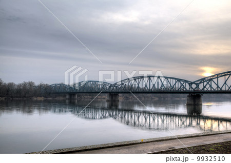 Old metal bridge over the Vistula. Torun, Poland Old metal bridge over the Vistula. Torun, Poland 9932510