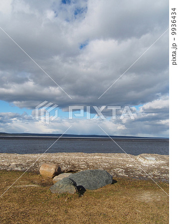 lakeside promenade 9936434
