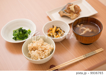 一汁三菜の和食 一汁三菜の和食 9936765