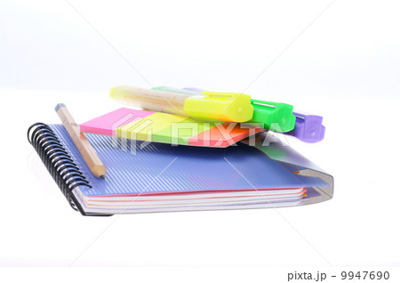 back to school, close-up, school supplies 9947690