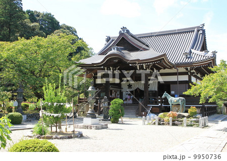 奈良県高市郡明日香村にある橘寺の太子堂 奈良県高市郡明日香村にある橘寺の太子堂 9950736