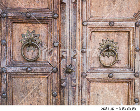 brass door knob 9953898