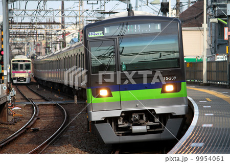 新宿線　10-300形電車　10-509F 9954061