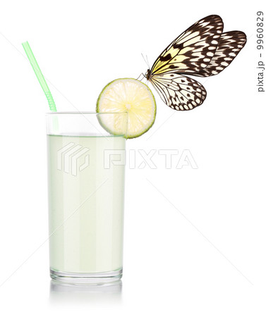 Delicious lemon juice with butterfly Delicious lemon juice with butterfly 9960829