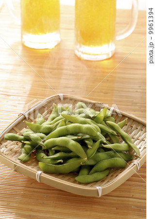 枝豆とビール 枝豆とビール 9961394