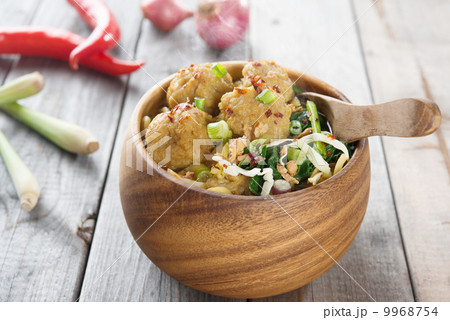 Indonesian food mee bakso 9968754