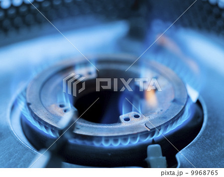 ガス 9968765