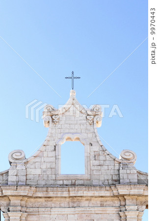 トラーニ　Trani　サン・ルイジ教会　Chiesa　di　san　luigi 9970443