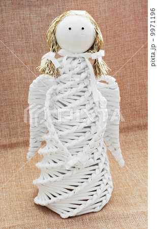 White decorative paper angel 9971196