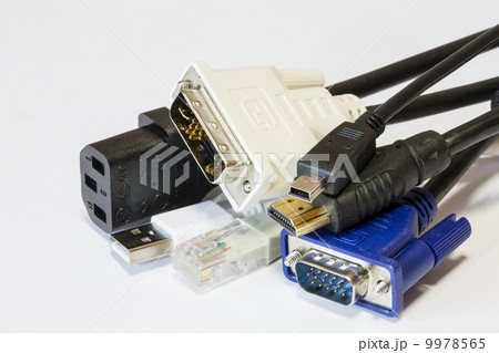 Computer cables 9978565