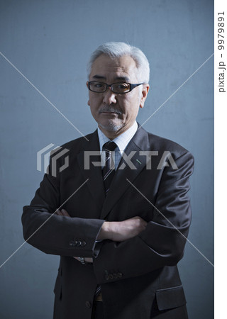 ミドル・シニアビジネス 9979891