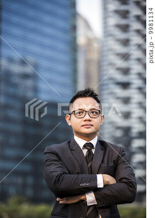 Young male malay executive 9981134