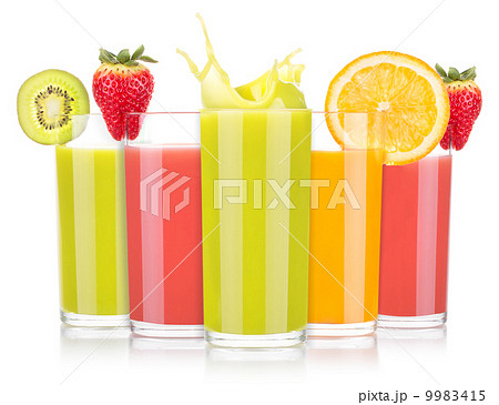 tasty summer fruit drinks in glass with splash tasty summer fruit drinks in glass with splash 9983415