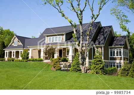 Expensive Home 9985734