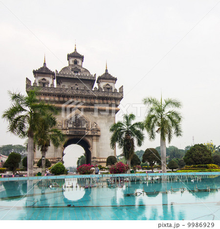 Patuxai monument Patuxai monument 9986929