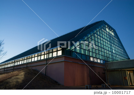 暮れなずむ高知工科大学 体育館 暮れなずむ高知工科大学 体育館 10001717