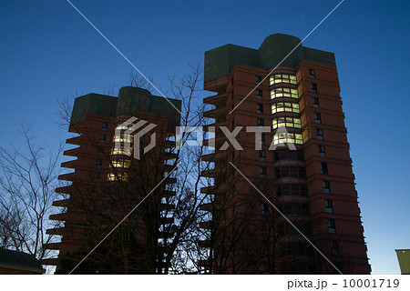 暮れなずむ高知工科大学 学生寮(ドミトリー) 暮れなずむ高知工科大学 学生寮(ドミトリー) 10001719