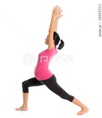 Pregnant yoga pose 10005521