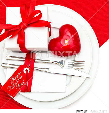 Valentines Day table decoration in red and white Valentines Day table decoration in red and white 10008272