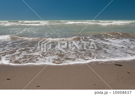 Ground swell in the sea 10008637